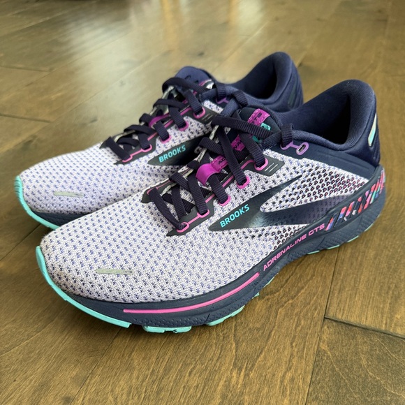 Brooks Shoes - Brooks Adrenaline GTS 22 Women’s Running Shoes Size 9 Lilac/Eclipse/Purple